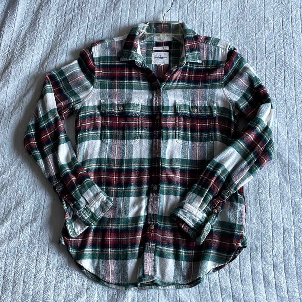 American Eagle Outfitters/ Medium/ Green & Red